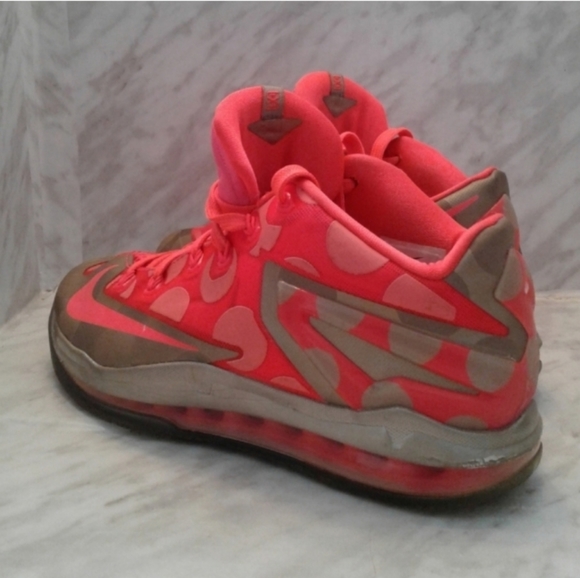 Nike Air Max Lebron 11 XI Low Polka Dots mens 8 Maison Du collection zinc pink - Picture 3 of 7